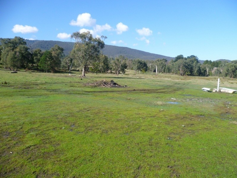 311 Healesville-Koo Wee Rup Road, Badger Creek VIC 3777