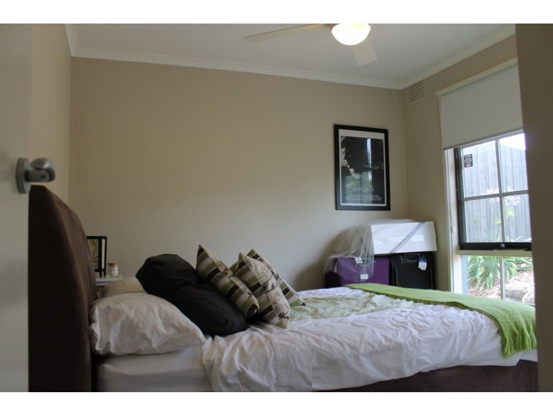 11 Weymar Crescent, Wandin North VIC 3139