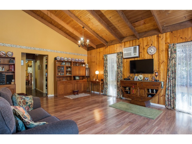 68 Kerr Crescent, Montrose VIC 3765