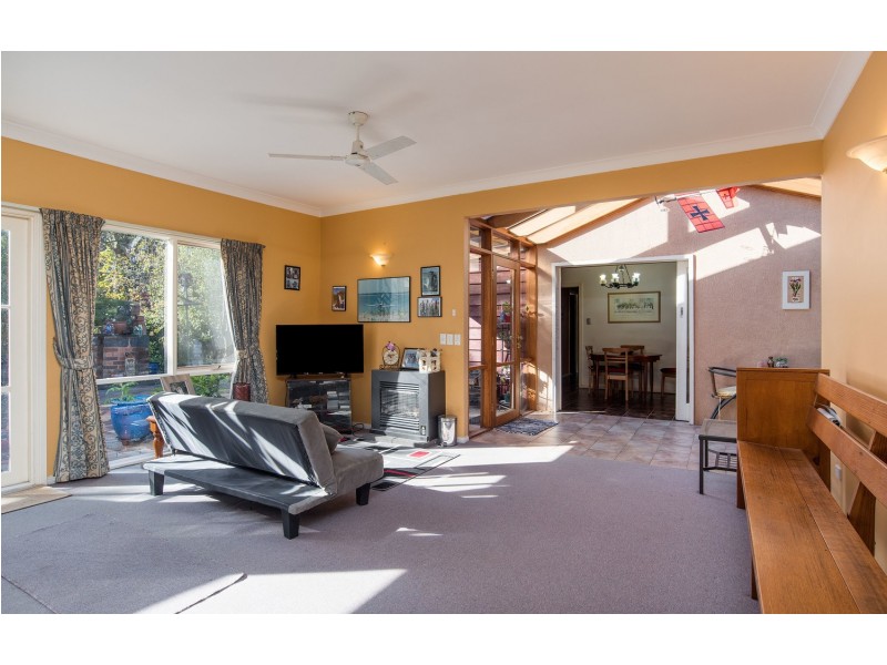 68 Kerr Crescent, Montrose VIC 3765