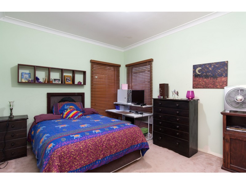 68 Kerr Crescent, Montrose VIC 3765