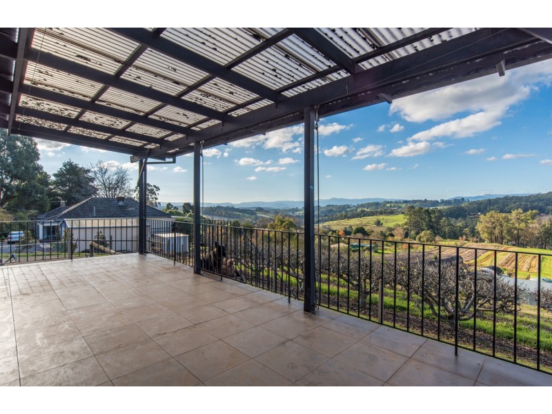 15 Henderson Hill Road, Silvan VIC 3795