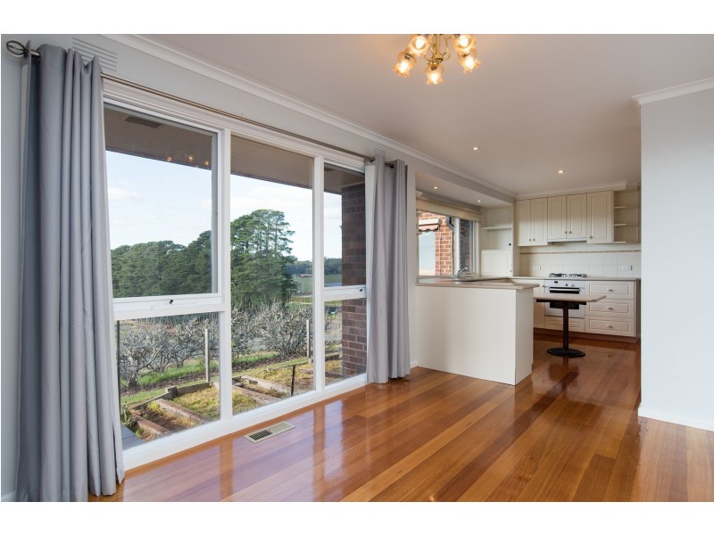 15 Henderson Hill Road, Silvan VIC 3795