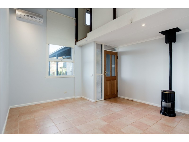 15 Henderson Hill Road, Silvan VIC 3795