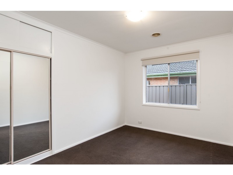 23 Lancaster Road, Mooroolbark VIC 3138