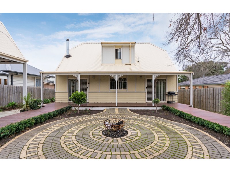 3a Smith Street, Healesville VIC 3777