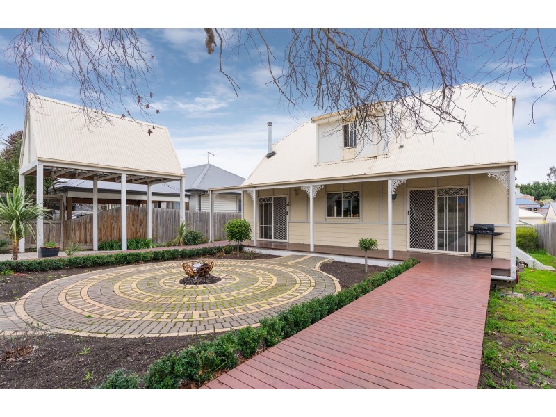 3a Smith Street, Healesville VIC 3777