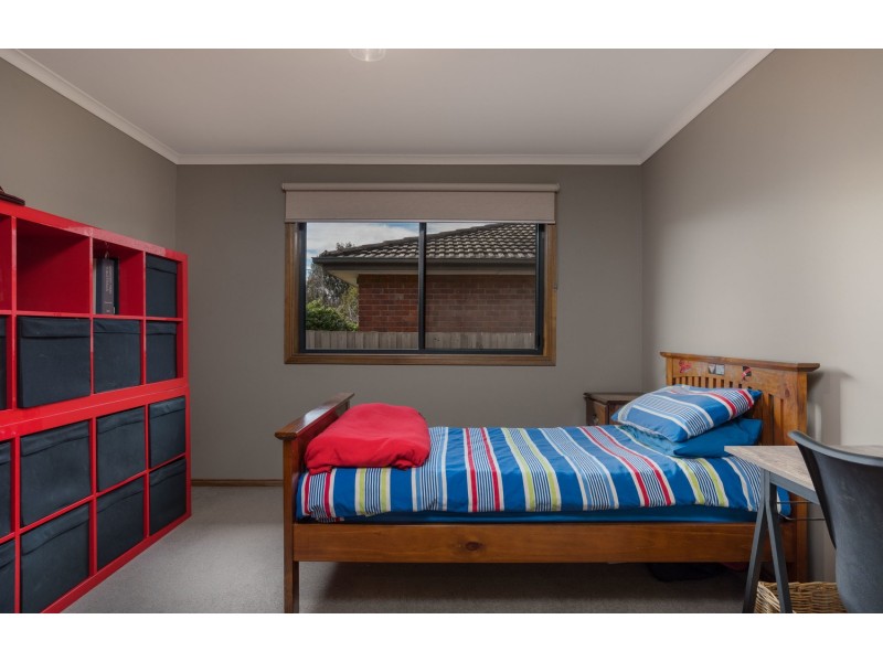 8 Mill Road, Yarra Glen VIC 3775