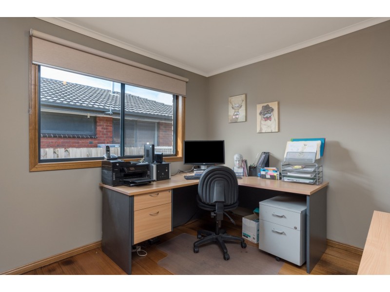 8 Mill Road, Yarra Glen VIC 3775