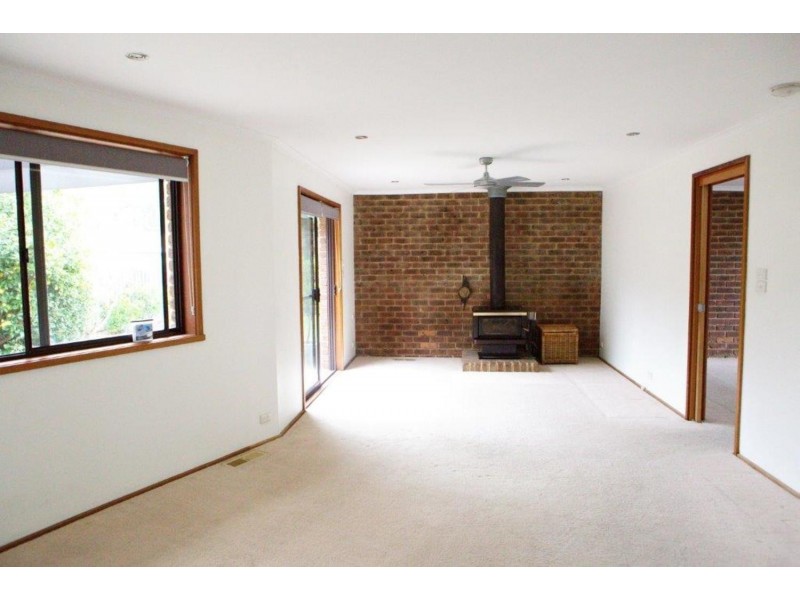 33 Morokai Grove, Lilydale VIC 3140