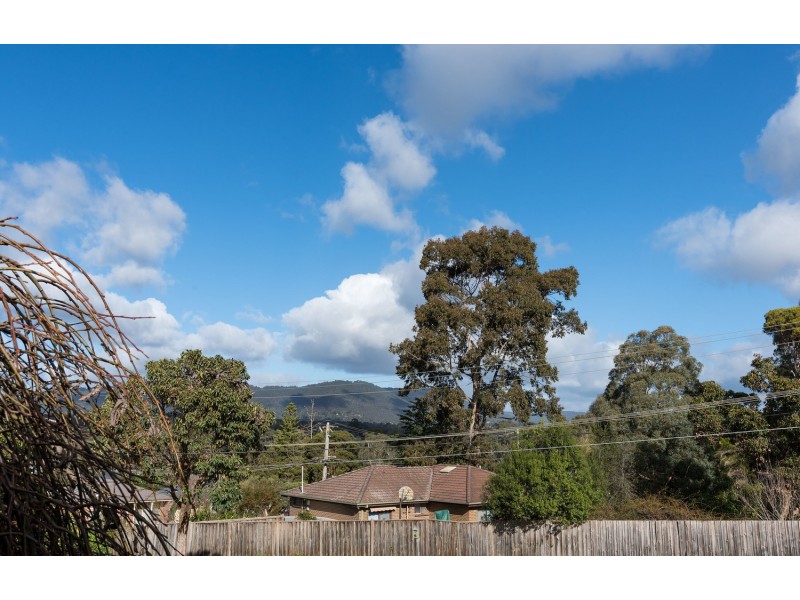 15 Orrong Road, Mooroolbark VIC 3138
