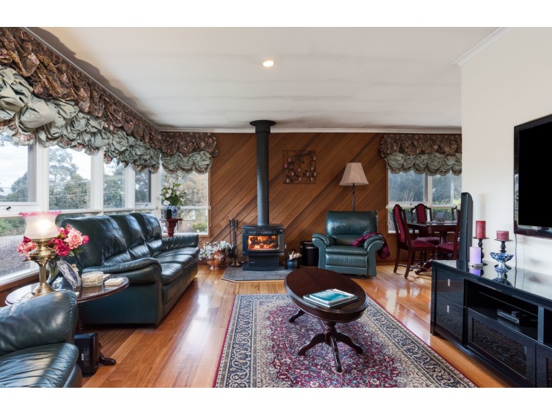 15 Orrong Road, Mooroolbark VIC 3138