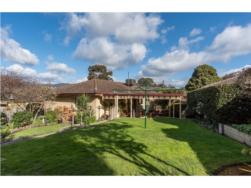 15 Orrong Road, Mooroolbark VIC 3138