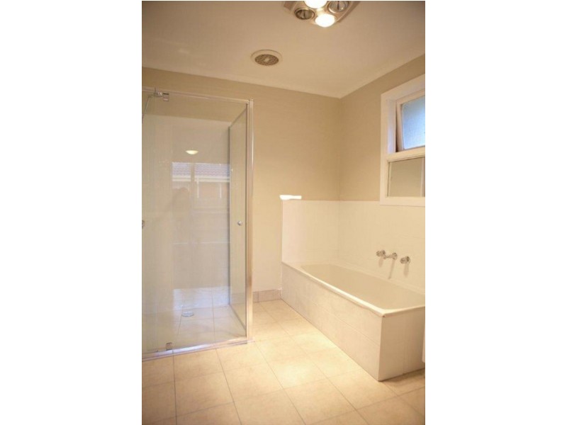 21 Kimberley Drive, Chirnside Park VIC 3116