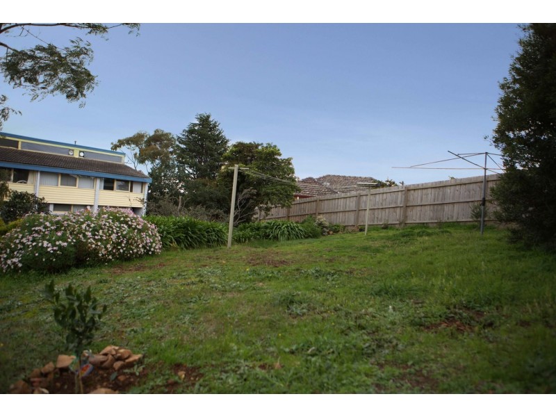 2/16 The Eyrie, Lilydale VIC 3140