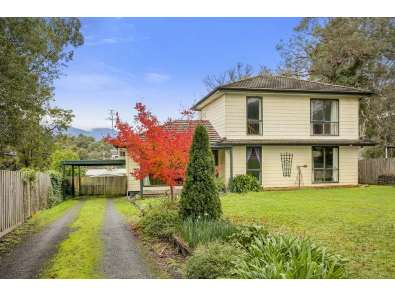 2 Ridge Court, Launching Place VIC 3139