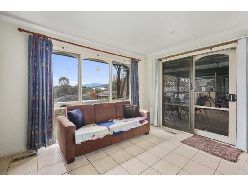 2 Ridge Court, Launching Place VIC 3139