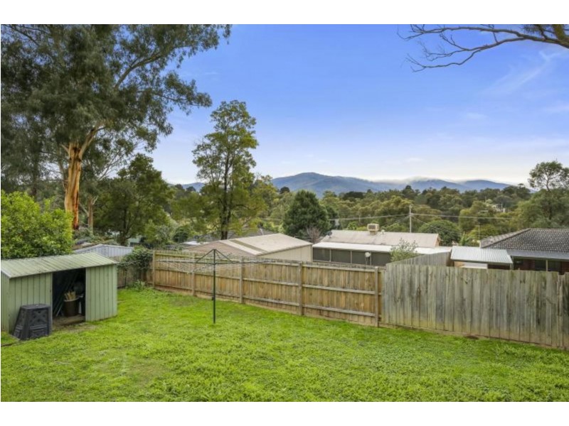 2 Ridge Court, Launching Place VIC 3139