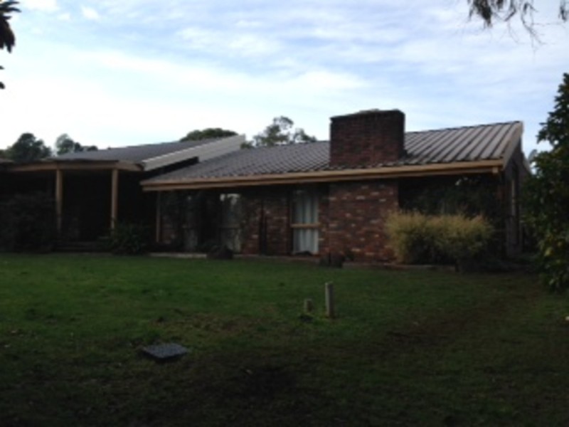 28 Hunter Road, Wandin North VIC 3139