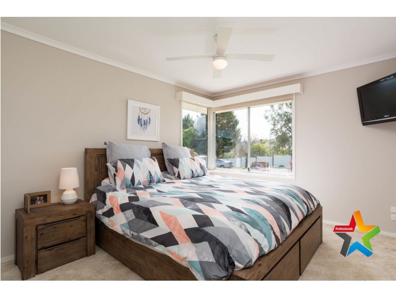 24 Westmount Road, Healesville VIC 3777