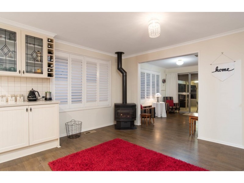 17 Anthony Drive, Chirnside Park VIC 3116