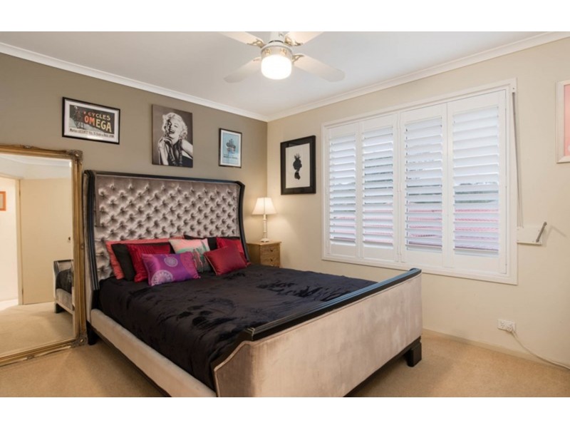 17 Anthony Drive, Chirnside Park VIC 3116