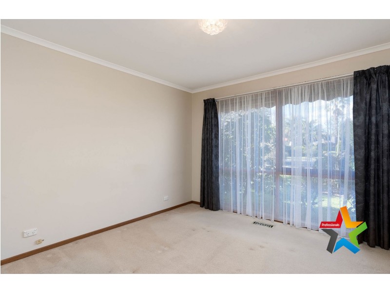 7 Oakbank Court, Mooroolbark VIC 3138