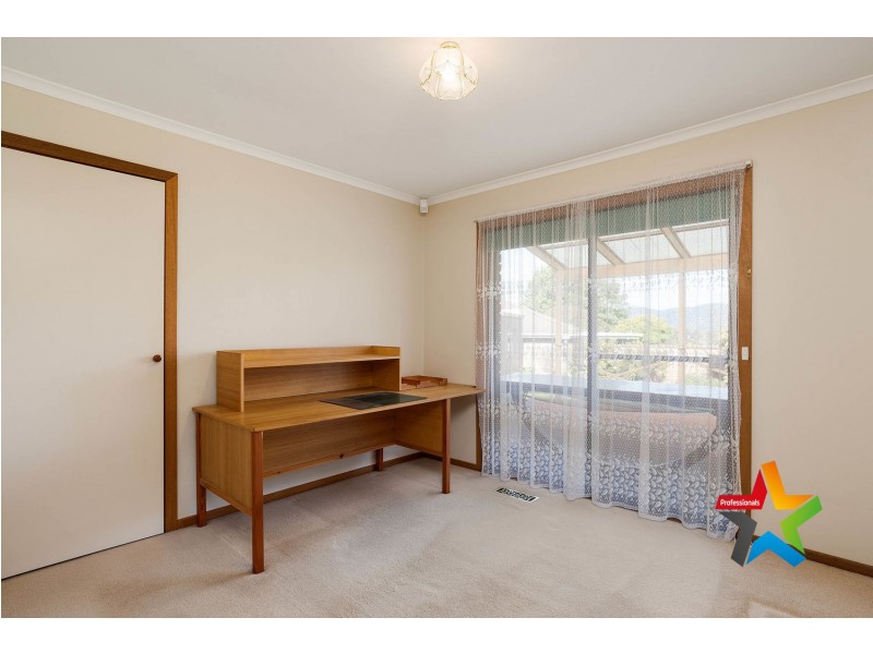 7 Oakbank Court, Mooroolbark VIC 3138