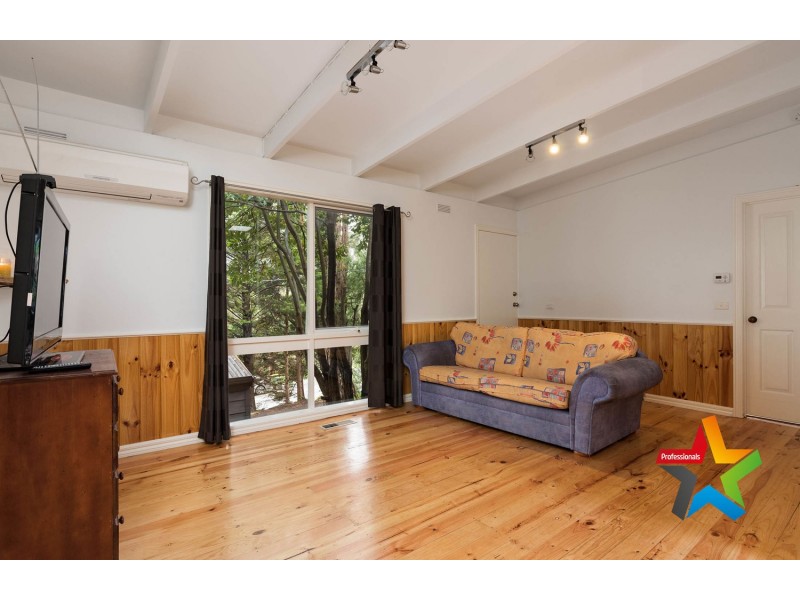 48 Marcus Street, Mount Evelyn VIC 3796