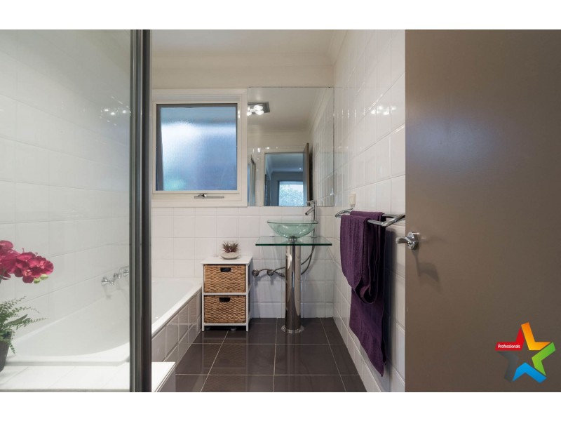 78 Landscape Drive, Boronia VIC 3155