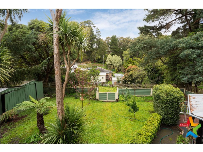 120 Monbulk Road, Mount Evelyn VIC 3796