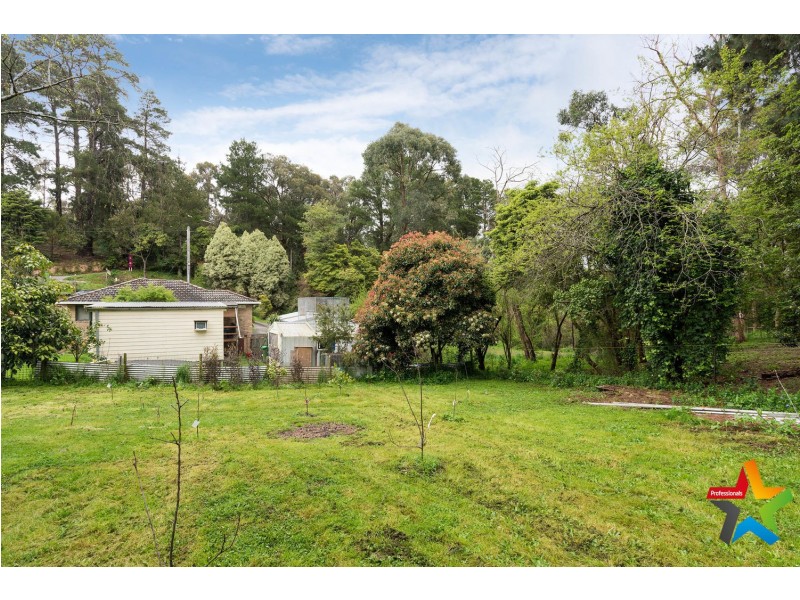 120 Monbulk Road, Mount Evelyn VIC 3796