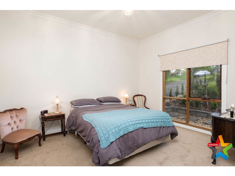 120 Monbulk Road, Mount Evelyn VIC 3796