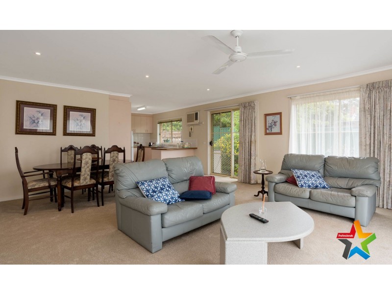 1/37a Exeter Road, Croydon North VIC 3136