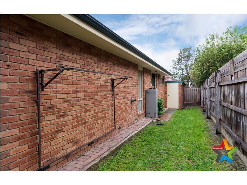 1/37a Exeter Road, Croydon North VIC 3136