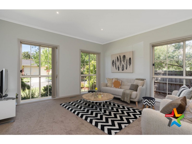 4 Fergerson Road, Kilsyth VIC 3137