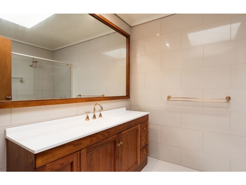 12 Birdwood Avenue, Healesville VIC 3777