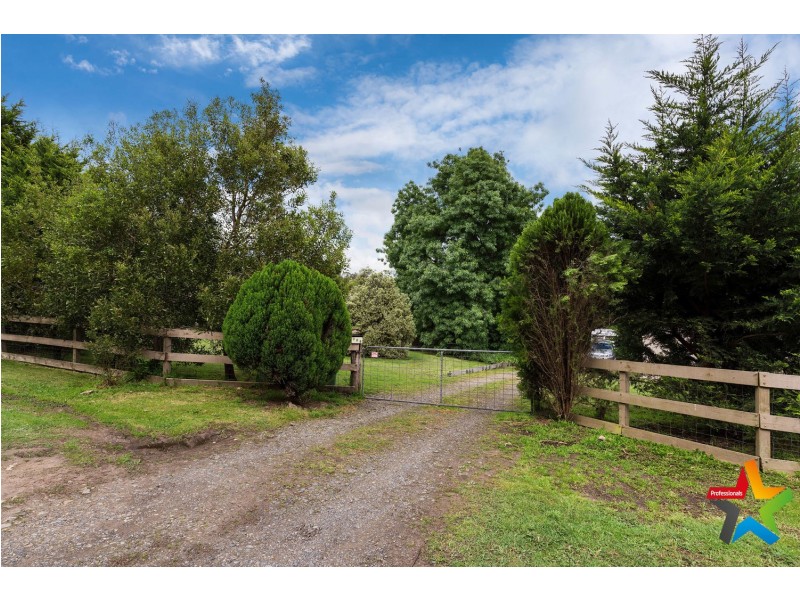 308 Don Road, Badger Creek VIC 3777