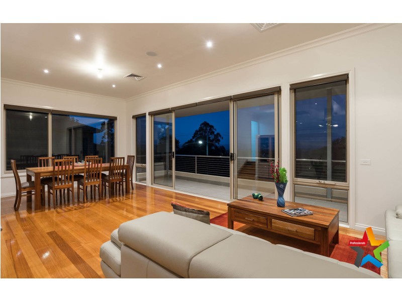 21 St Andrews Drive, Chirnside Park VIC 3116