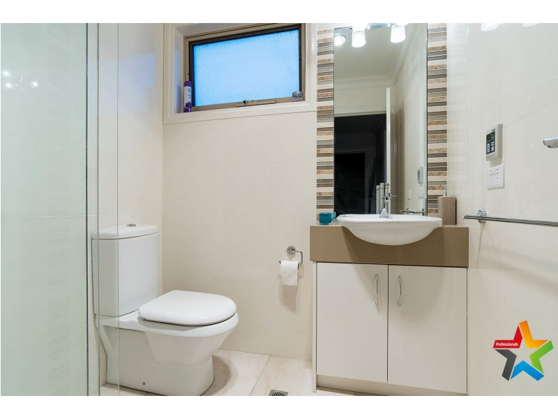 21 St Andrews Drive, Chirnside Park VIC 3116