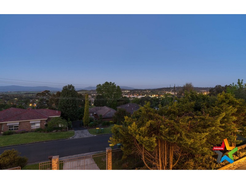 21 St Andrews Drive, Chirnside Park VIC 3116