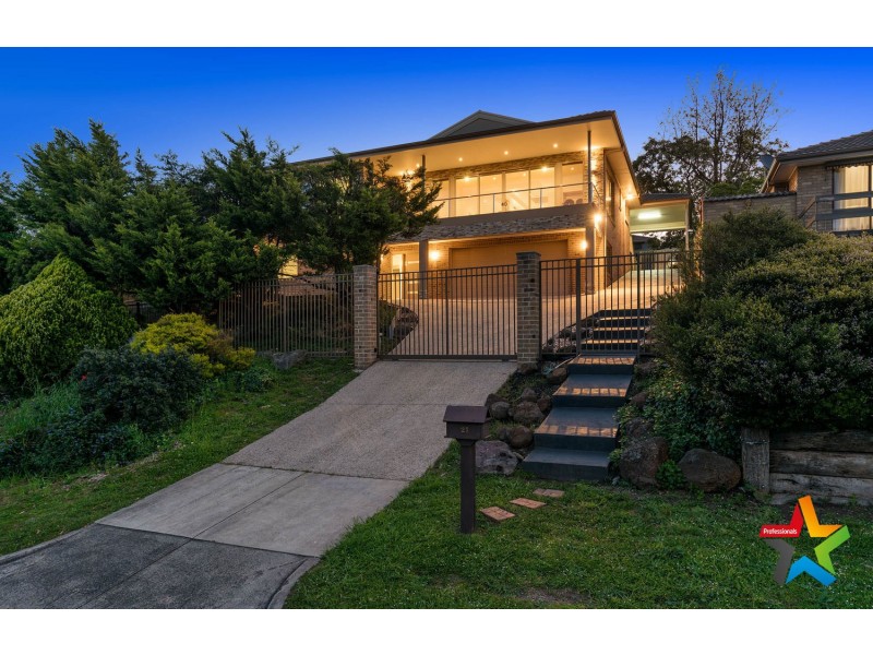 21 St Andrews Drive, Chirnside Park VIC 3116