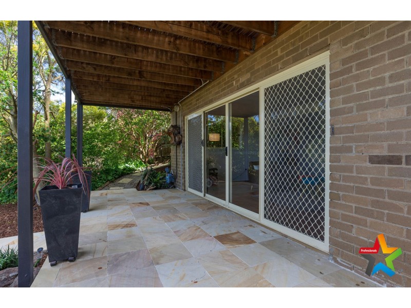 11 St Andrews Drive, Chirnside Park VIC 3116