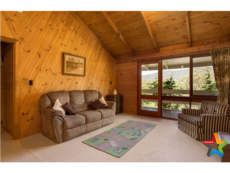 44-46 Railway Road, Mount Evelyn VIC 3796