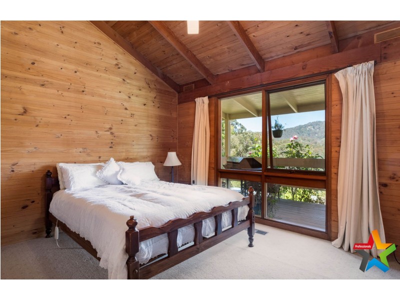 44-46 Railway Road, Mount Evelyn VIC 3796