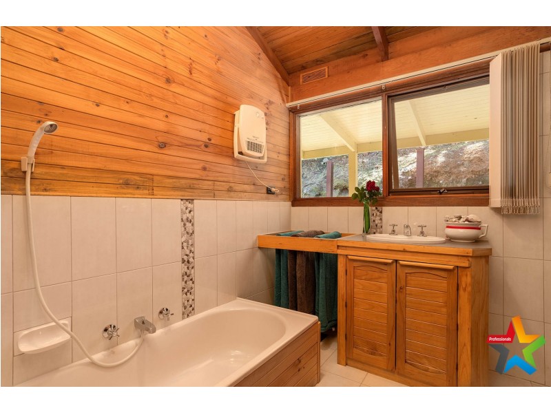 44-46 Railway Road, Mount Evelyn VIC 3796