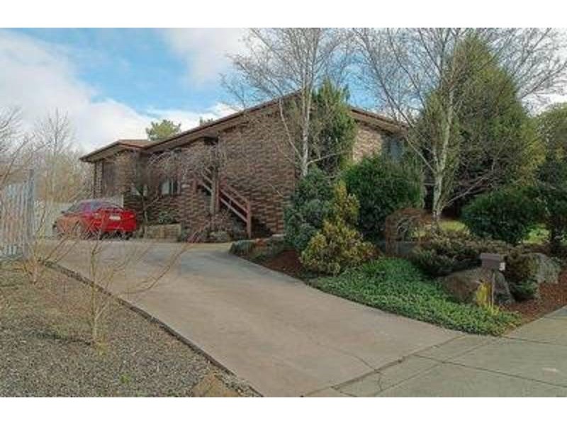 14 Wainewright Avenue, Mooroolbark VIC 3138