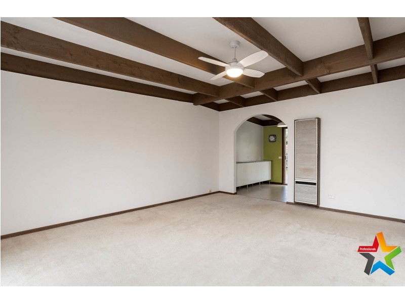 6/42 Colchester Road, Kilsyth VIC 3137