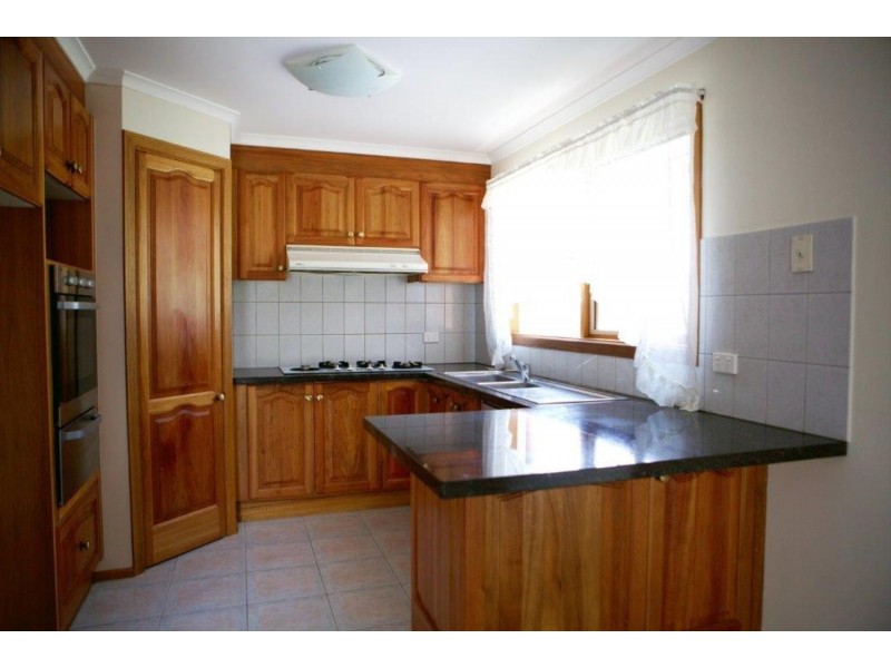 4 Liberty Avenue, Rowville VIC 3178