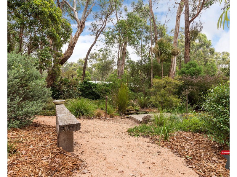 28 Romeo Road, Healesville VIC 3777